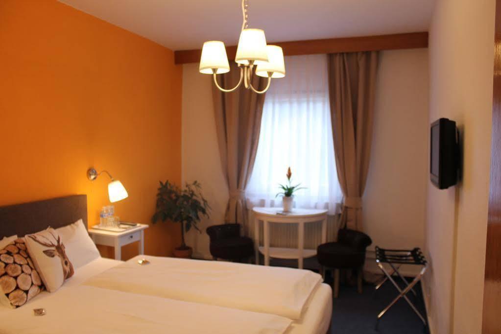 Landgasthof Hirsch Baden-Baden Ngoại thất bức ảnh